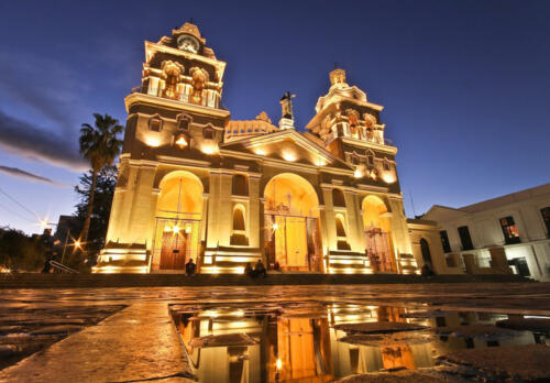 catedral de cordoba  argentina night